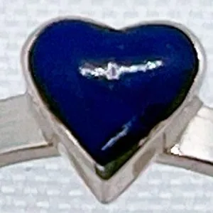 Anillo juvenil lola corazón lapislázuli